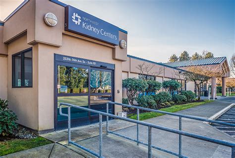 KIDNEY CENTER .
